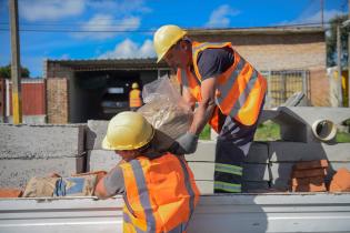 Casabó avanza en servicios