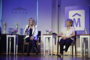 Declaración de Ciudadanas Ilustres a Circe Maia, Mabel Simois y Graciela Sapriza en la sala Delmira Agustini Declaración de Ciudadanas Ilustres a Circe Maia, Mabel Simois y Graciela Sapriza en la sala Delmira Agustini