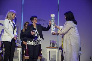 Declaración de Ciudadanas Ilustres a Circe Maia, Mabel Simois y Graciela Sapriza en la sala Delmira Agustini