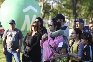 Entrega de terrenos a cooperativas de viviendas en barrio de la Innovación