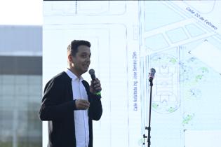 Entrega de terrenos a cooperativas de viviendas en barrio de la Innovación Entrega de terrenos a cooperativas de viviendas en barrio de la Innovación