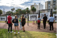 Inauguración de fotogalería por los 80 años del teatro de Verano