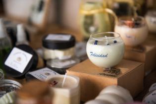 Feria Mypes «Un regalo para mamá» Feria Mypes «Un regalo para mamá»
