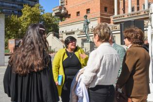 Actividad en la explanada: Acercando el rol del Bioquímico a la ciudadanía Actividad en la explanada: Acercando el rol del Bioquímico a la ciudadanía