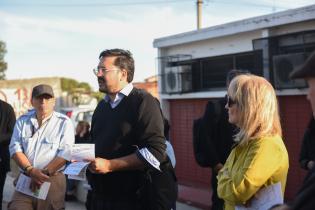 Recorrida por áreas liberadas en el barrio Bajo Valencia