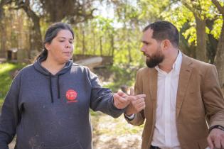 Distribución de agua en refugio de animales