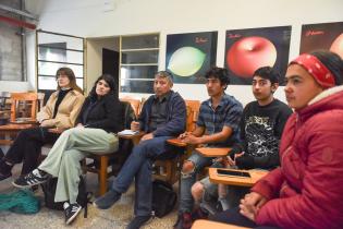 Capacitación en biobardas artesanales a adolescentes del centro juvenil del barrio Bajo Valencia Capacitación en biobardas artesanales a adolescentes del centro juvenil del barrio Bajo Valencia , 15 de setiembre de 2023