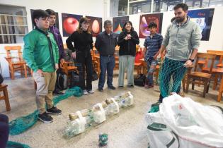 Capacitación en biobardas artesanales a adolescentes del centro juvenil del barrio Bajo Valencia Capacitación en biobardas artesanales a adolescentes del centro juvenil del barrio Bajo Valencia , 15 de setiembre de 2023