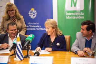 Firma de convenio entre esta Intendencia y el Ministerio de Vivienda y Ordenamiento Territorial