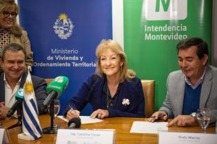 Firma de convenio entre esta Intendencia y el Ministerio de Vivienda y Ordenamiento Territorial