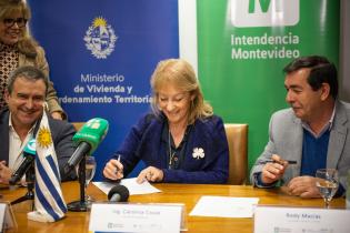 Firma de convenio entre esta Intendencia y el Ministerio de Vivienda y Ordenamiento Territorial Firma de convenio entre esta Intendencia y el Ministerio de Vivienda y Ordenamiento Territorial