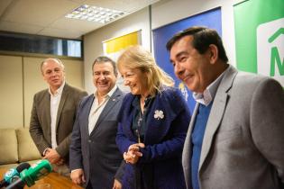 Firma de convenio entre esta Intendencia y el Ministerio de Vivienda y Ordenamiento Territorial Firma de convenio entre esta Intendencia y el Ministerio de Vivienda y Ordenamiento Territorial