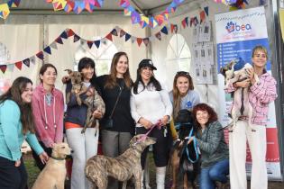 Jornada de adopción de animales de compañía en el Parque Rodó Jornada de adopción de animales de compañía en el Parque Rodó