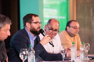 Reunión con la Asociación de Feriantes del Uruguay Reunión con la Asociación de Feriantes del Uruguay