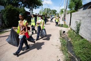 Acciones de limpieza en el barrio El Viñedo en el marco del Plan ABC