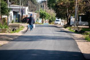 Segundo tramo de asfaltado en barrio La Carbonera