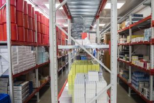 Farmacia Central en el Centro Logístico y de Diagnóstico Irma Gentile Farmacia Central en el Centro Logístico y de Diagnóstico Irma Gentile