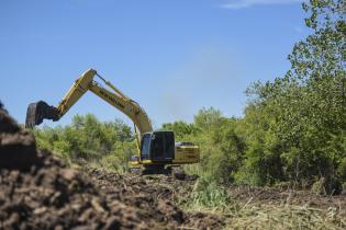 Limpieza de cursos de agua en el marco de las medidas de emergencia para productores rurales