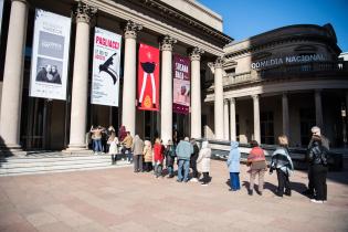 Presentación de ópera Pagliacci en el teatro Solís, 11 de agosto de 2022