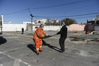 Traslado de chapas del Mercado Modelo