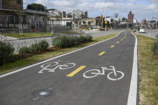 Bicicircuito Montevideo. Bicisenda Av. Luis A. de Herrera