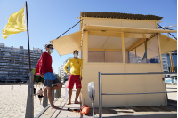 Servicio de guardavidas en Playa Pocitos
