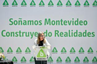 Asunción de gobierno en Municipio B Asunción de gobierno en Municipio B
