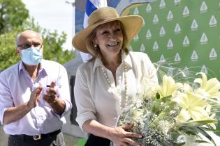 Asunción de gobierno en Municipio D Asunción de gobierno en Municipio D