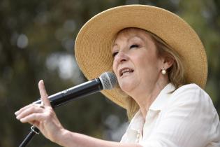 Asunción de gobierno en Municipio E Asunción de gobierno en Municipio E