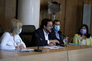 Conferencia de prensa por recolección de residuos