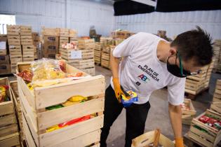 Acopio de donaciones para ollas populares Acopio de donaciones para ollas populares