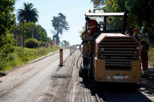 Trabajos viales en Av. Luis Batlle Berres