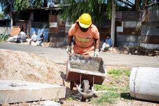 Avance de obras viales en barrio Marconi por Plan ABC