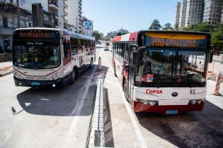 Habilitación lateral al túnel de Avenida Italia senda hacia el centro