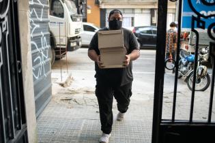 Entrega de alimentos a ollas populares en el marco del Plan ABC.