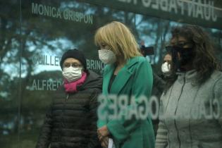 Intendenta Carolina Cosse visita el memorial de los Detenidos Desaparecidos Intendenta Carolina Cosse visita el memorial de los Detenidos Desaparecidos