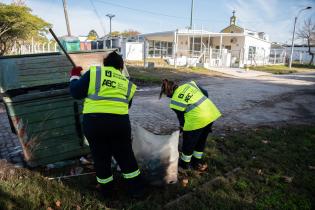 Trabajo en Humedales de Santiago Vázquez en el marco del Programa ABC Oportunidad Trabajo