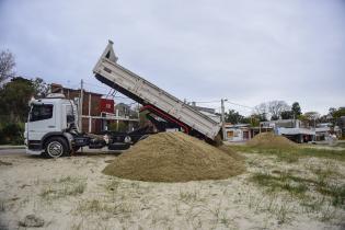 Depósito de arena en cercas captoras de Playa Santa Catalina