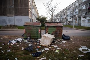 Cuadrilla de limpieza del Programa ABC Trabajo en la Calle Iguá