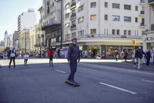 Paseo peatonal en Av. 18 de Julio