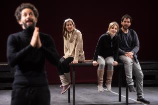 Ensayo de “Nociones básicas para la construcción de puentes” de la Comedia Nacional Ensayo de “Nociones básicas para la construcción de puentes” de la Comedia Nacional