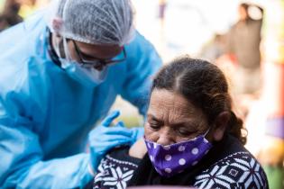Vacunatorio móvil contra gripe y Covid-19 Vacunatorio móvil contra gripe y Covid-19