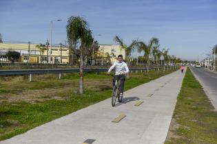 Bicicircuito Montevideo. Bicisenda Av. J. Belloni