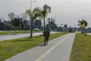 Bicicircuito Montevideo. Bicisenda Av. J. Belloni