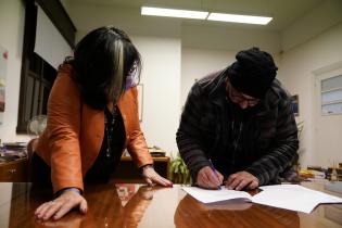 Firma de acuerdo entre el Departamento de Cultura y la Red de Escenarios Populares