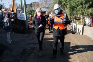 Montaje de dovelas en el barrio 24 de junio en el marco del Plan ABC