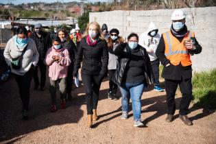 Montaje de dovelas en el barrio 24 de junio en el marco del Plan ABC