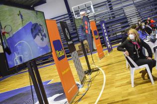 Lanzamiento del Plantel Mayor del Basketball Femenino en Club Malvín Lanzamiento del Plantel Mayor del Basketball Femenino en Club Malvín