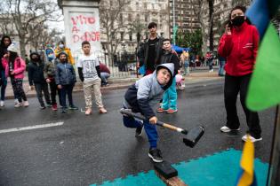 Día de la Niñez en Paseo peatonal Av. 18 de Julio Día de la Niñez en Paseo peatonal Av. 18 de Julio