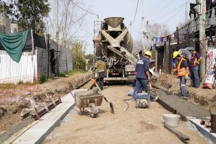 Hormigonado en barrio Las Cabañitas en el marco del Plan ABC